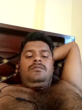 Snapshot of yourwellman chatting on 9, 4, 2026 yourwellman online show from 9, 4, 2026