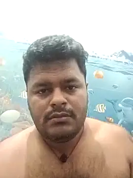 Snapshot of yourwellman chatting on 11, 4, 2026 yourwellman online show from 11, 4, 2026