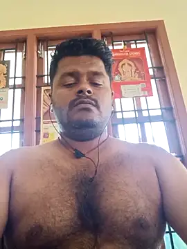 Snapshot of yourwellman chatting on 11, 4, 2026 yourwellman online show from 11, 4, 2026