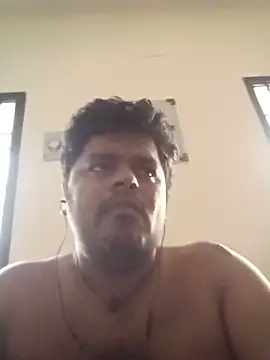 Snapshot of yourwellman chatting on 26, 5, 2026 yourwellman online show from 26, 5, 2026