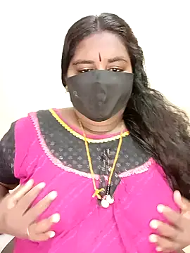 Snapshot of sirisha__9 chatting on 10, 4, 2026 sirisha 9 online show from 10, 4, 2026