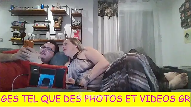 Miss-Chupagirly online show from 1, 2, 2026