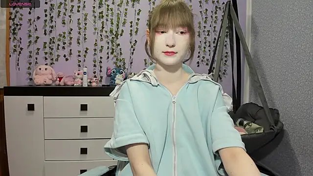 Snapshot of Yoonhee_ki chatting on 26, 5, 2026 Yoonhee ki online show from 26, 5, 2026