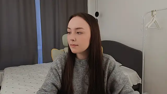 fallin lovee online show from 14, 3, 2026