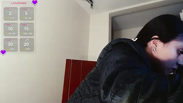 Agatha Dubois4  online show from 10, 3, 2026