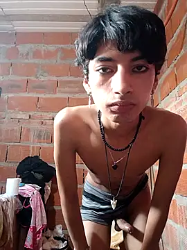 Snapshot of leytondf chatting on 20, 12, 2025 leytondf online show from 20, 12, 2025