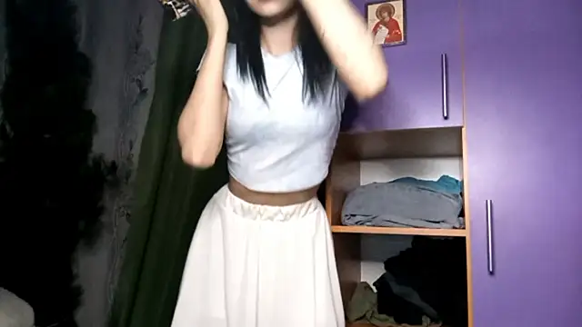 CaryJaurigue online show from 18, 12, 2025