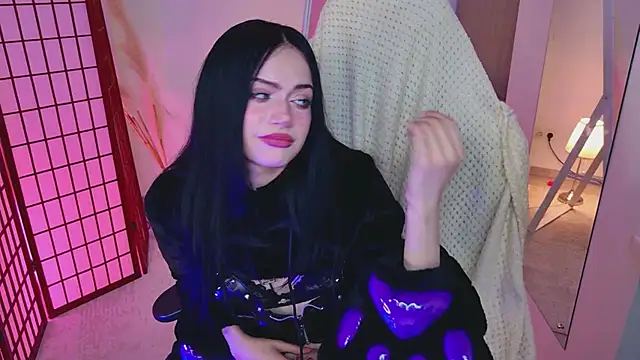 Snapshot of Dark_Diva chatting on 27, 5, 2026 Dark Diva online show from 27, 5, 2026