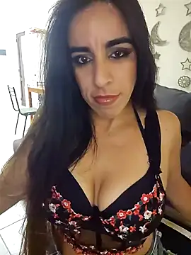 LatinArabGirl online show from 21, 12, 2025