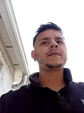 Snapshot of Sickbooy69 chatting on 4, 4, 2026 Sickbooy69 online show from 4, 4, 2026