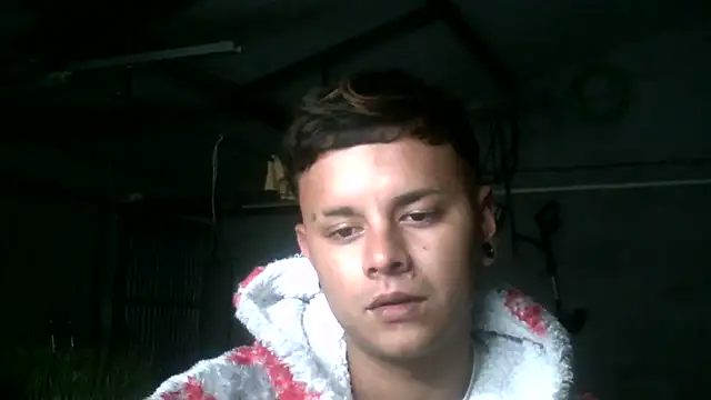 Snapshot of Sickbooy69 chatting on 18, 4, 2026 Sickbooy69 online show from 18, 4, 2026