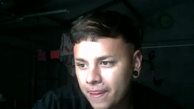 Snapshot of Sickbooy69 chatting on 20, 4, 2026 Sickbooy69 online show from 20, 4, 2026