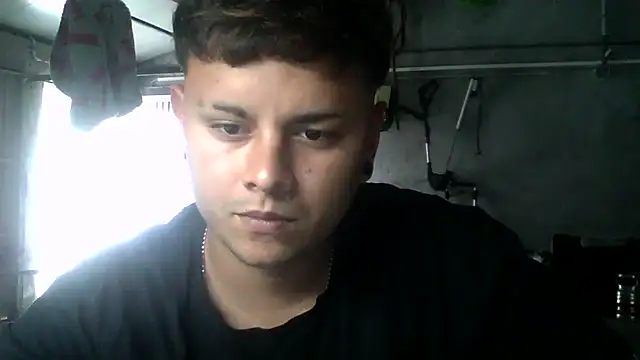 Snapshot of Sickbooy69 chatting on 6, 5, 2026 Sickbooy69 online show from 6, 5, 2026
