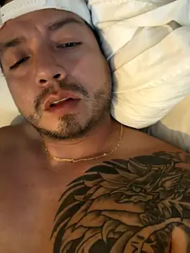 Snapshot of kskdhrks chatting on 19, 12, 2025 kskdhrks online show from 19, 12, 2025