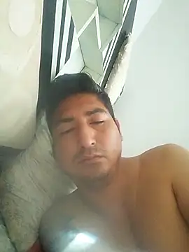 Snapshot of Yrresistible666 chatting on 2, 2, 2026 Yrresistible666 online show from 2, 2, 2026