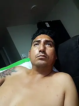 Snapshot of Yrresistible666 chatting on 13, 2, 2026 Yrresistible666 online show from 13, 2, 2026