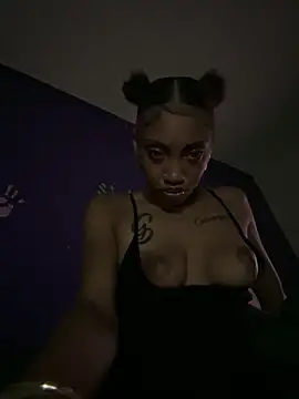 Snapshot of Davineniy chatting on 31, 5, 2026 Davineniy online show from 31, 5, 2026