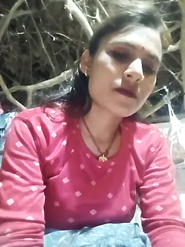 Snapshot of Cuty_priti chatting on 20, 4, 2026 Cuty priti online show from 20, 4, 2026