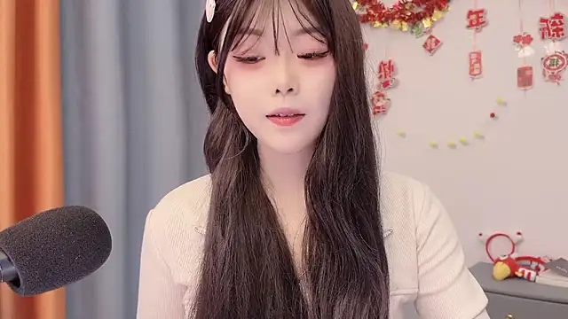 Snapshot of smalldaisy chatting on 6, 3, 2026 smalldaisy online show from 6, 3, 2026