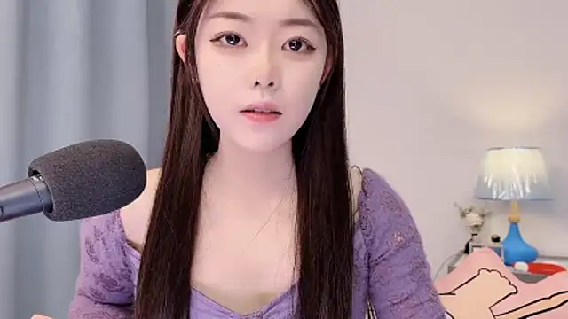 Snapshot of smalldaisy chatting on 16, 4, 2026 smalldaisy online show from 16, 4, 2026