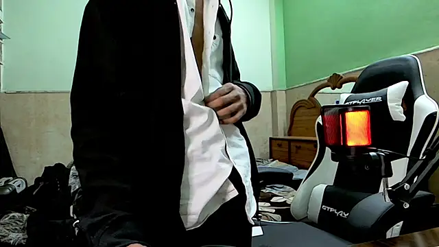 vincenzox7 online show from 13, 2, 2026