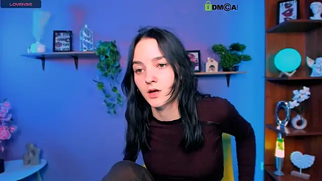 Snapshot of lole_ti chatting on 5, 4, 2026 lole ti online show from 5, 4, 2026