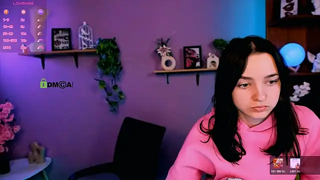 Snapshot of lole_ti chatting on 6, 4, 2026 lole ti online show from 6, 4, 2026