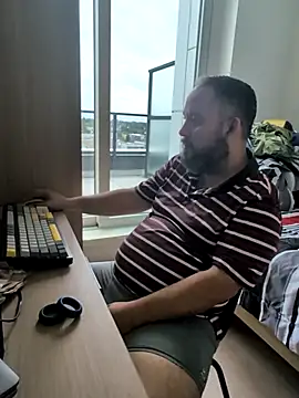 Hairy bear86 online show from 10, 7, 2026