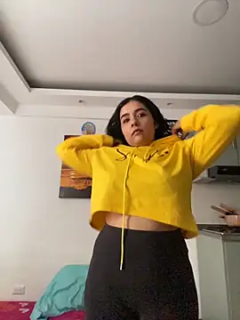 Snapshot of ateneacute chatting on 8, 4, 2026 ateneacute online show from 8, 4, 2026