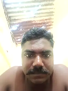 Tamilpaiyan07 online show from 14, 4, 2026