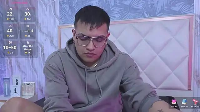 Hades tay online show from 20, 12, 2025