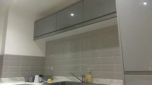 SnowBunnie97 online show from 20, 12, 2025