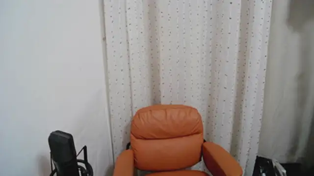 Snapshot of feifei2652 chatting on 20, 12, 2025 feifei2652 online show from 20, 12, 2025