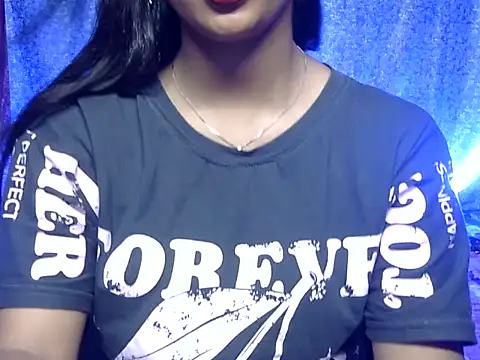 cute Dirty Diva online show from 17, 5, 2026