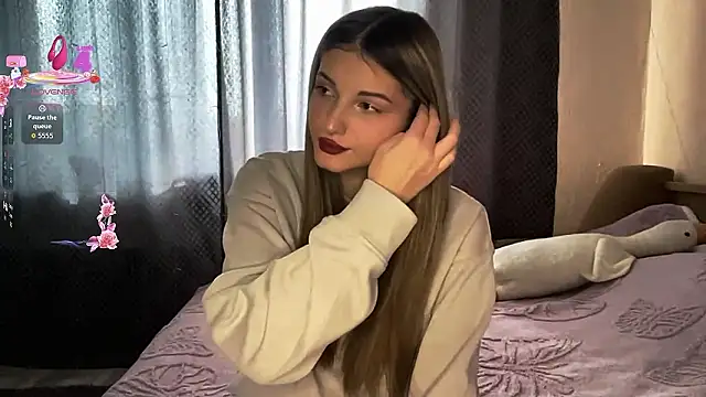 Snapshot of EmllyLighty chatting on 6, 2, 2026 EmllyLighty online show from 6, 2, 2026