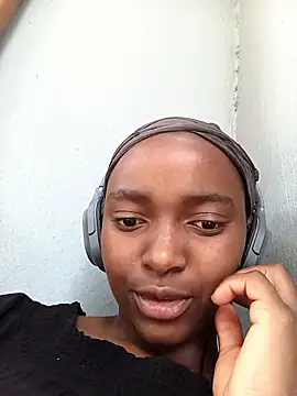 ShyNaughtyBabe online show from 13, 1, 2026