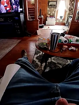 FragrantToe529 online show from 9, 3, 2026