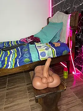 TheSexyLaura online show from 9, 3, 2026