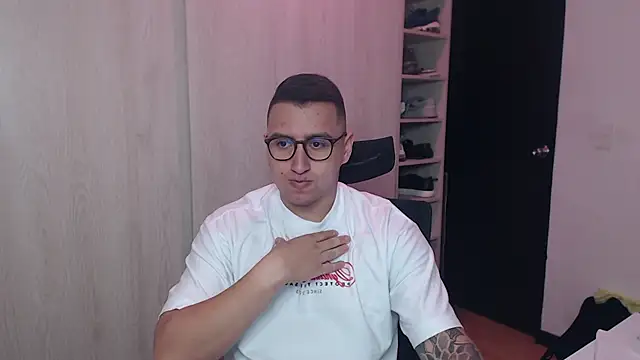 Snapshot of DanteVesper chatting on 25, 3, 2026 DanteVesper online show from 25, 3, 2026