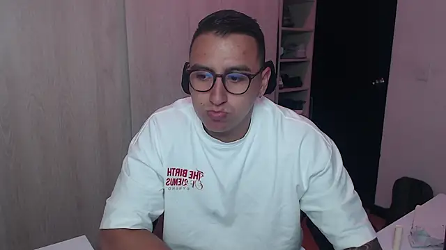 Snapshot of DanteVesper chatting on 31, 3, 2026 DanteVesper online show from 31, 3, 2026