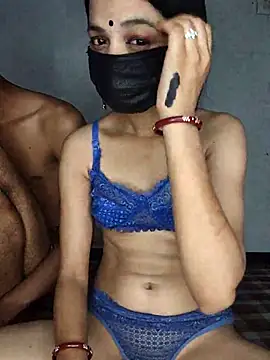 Snapshot of miss_siya_00 chatting on 14, 4, 2026 miss siya 00 online show from 14, 4, 2026