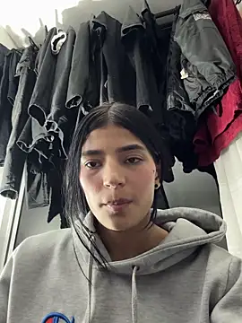 Ema Rose  online show from 8, 1, 2026