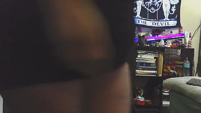 Snapshot of jdx00 chatting on 25, 4, 2026 jdx00 online show from 25, 4, 2026