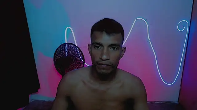 Yeison 777  online show from 21, 12, 2025