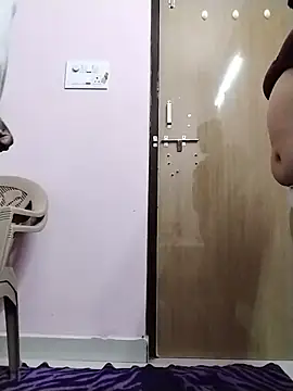 Snapshot of DesiSeductress chatting on 19, 1, 2026 DesiSeductress online show from 19, 1, 2026