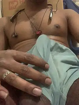 Snapshot of Rahulkumaro1 chatting on 2, 4, 2026 Rahulkumaro1 online show from 2, 4, 2026