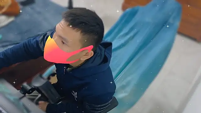 Snapshot of -_kur_- chatting on 7, 1, 2026 - kur - online show from 7, 1, 2026