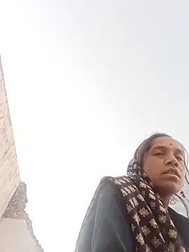 Karishma singh online show from 6, 4, 2026