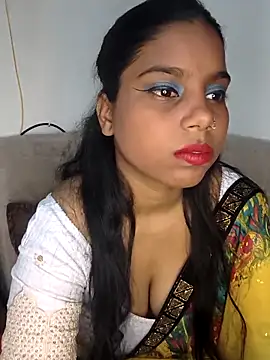 Snapshot of sheetal6 chatting on 22, 12, 2025 sheetal6 online show from 22, 12, 2025