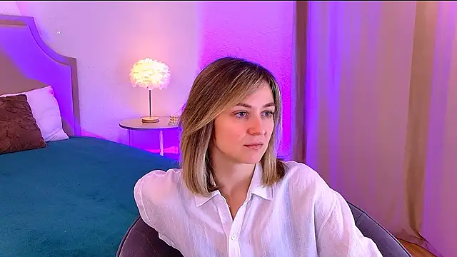 EmeraldGlow online show from 14, 1, 2026